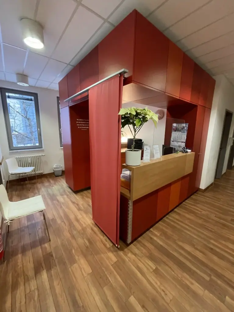Empfangsbereich Physiotherapie Anke Sadek Berlin Tegel
